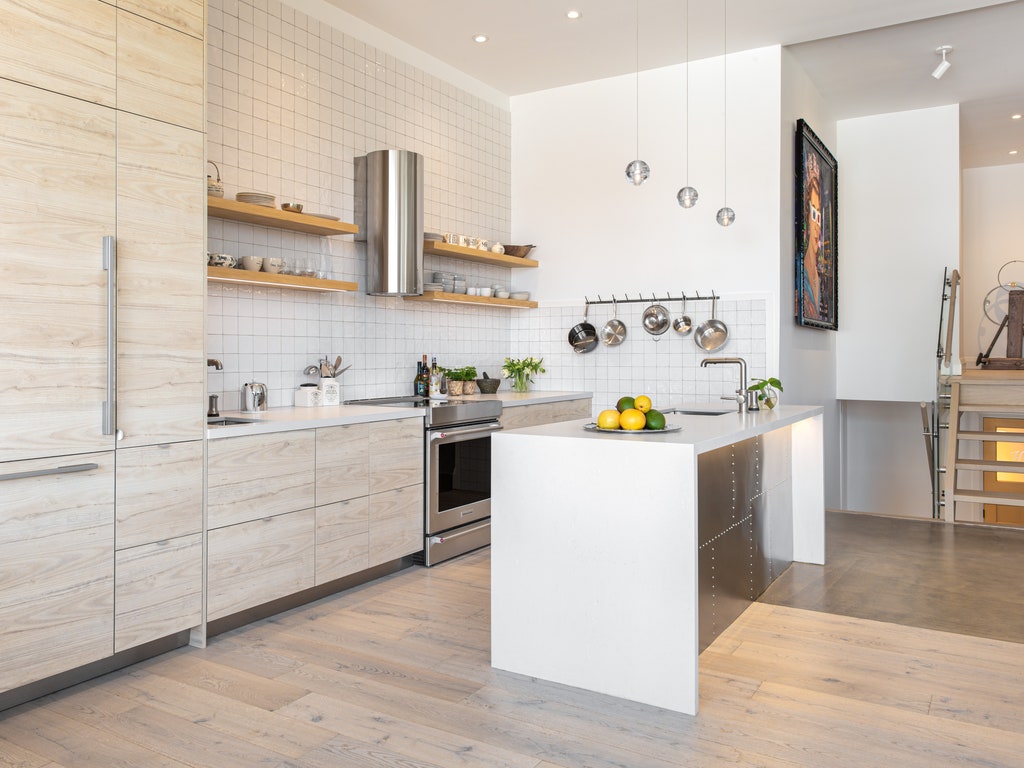 A light yet warm Scandinavian kitchen in the middle of Toronto.